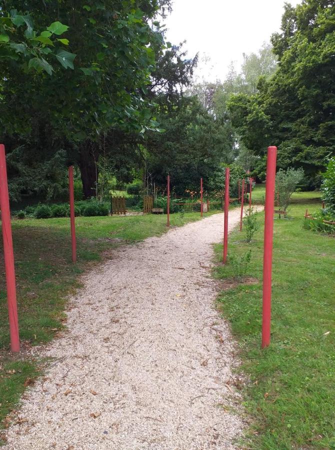 Villa Les Camelias Fontaine-lès-Vervins エクステリア 写真